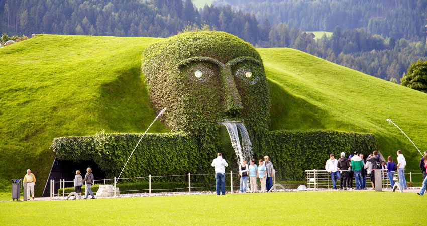 Swarovski-Crystal-World
